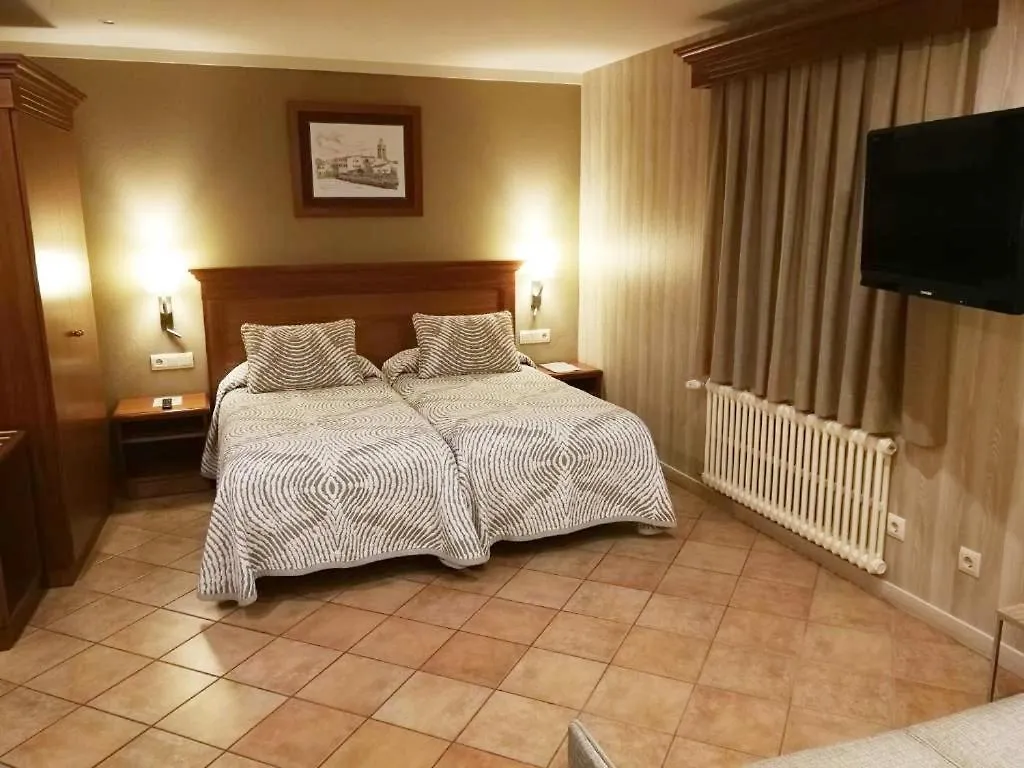 *** Hotel Hotel-Restaurante La Quadra Maçanet de Cabrenys Spagna