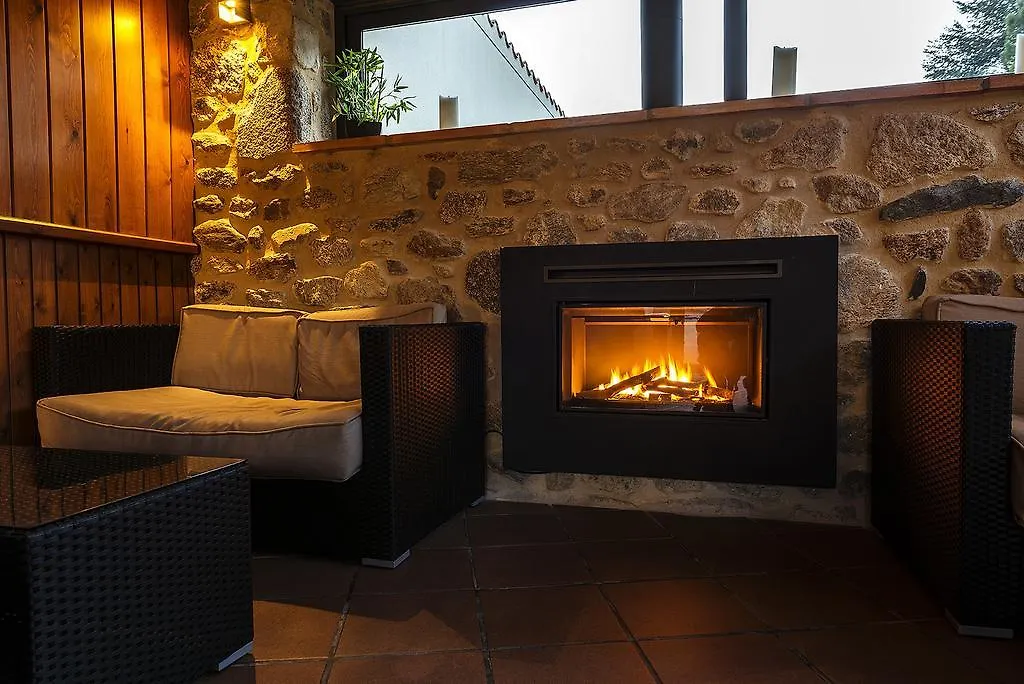 Hotel-Restaurante La Quadra Maçanet de Cabrenys Hotel